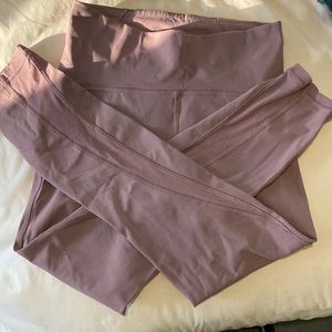mauve Lululemon leggings